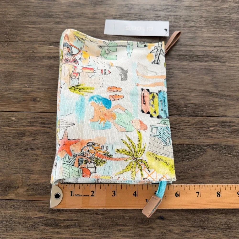 NWT Chicos Sanibel Print Pouch Aria Aqua Vacation Beach Zip‎ Top Bag 570325445